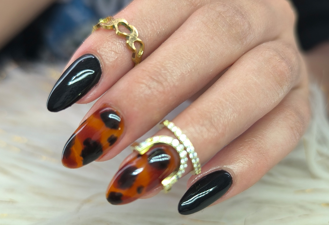 estilo-unas-animal-print